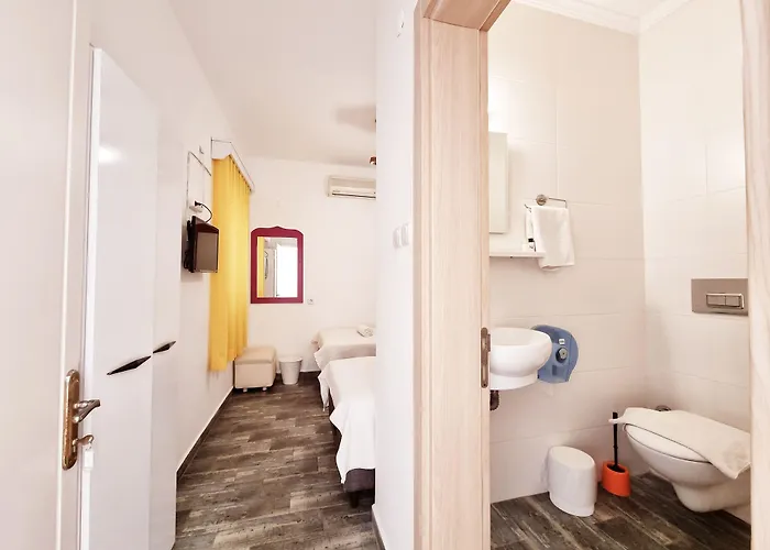 Motel Kumbahce Fethiye Hanim *